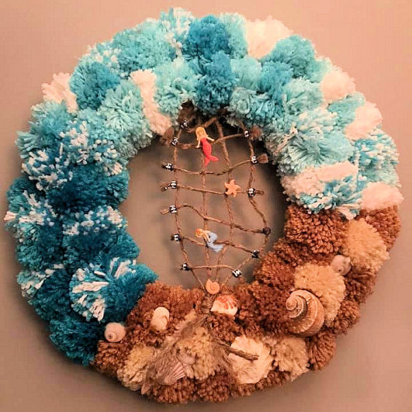 AnnemaWreaths Custom Beach Theme Wreath